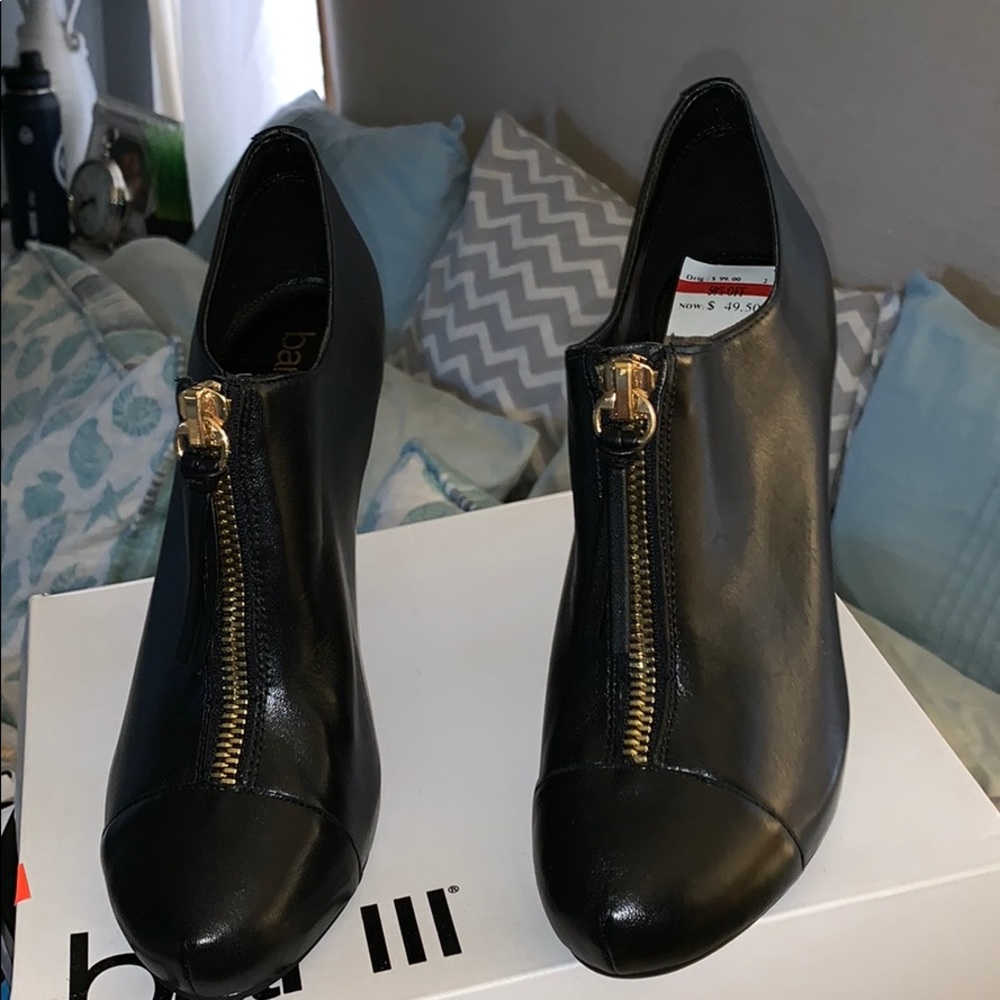 Bar lll heels